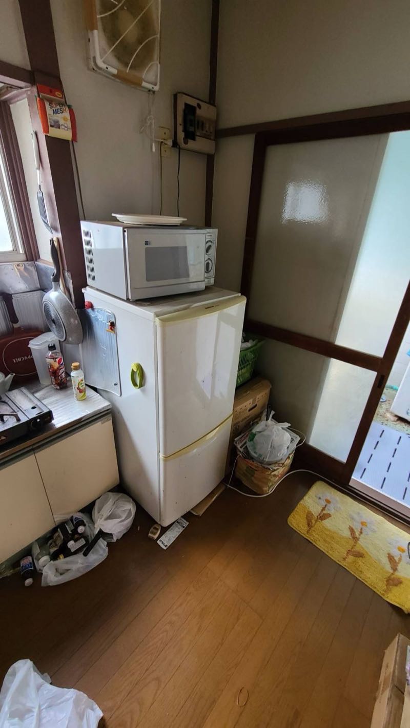 福生市の作業事例（ビフォー）