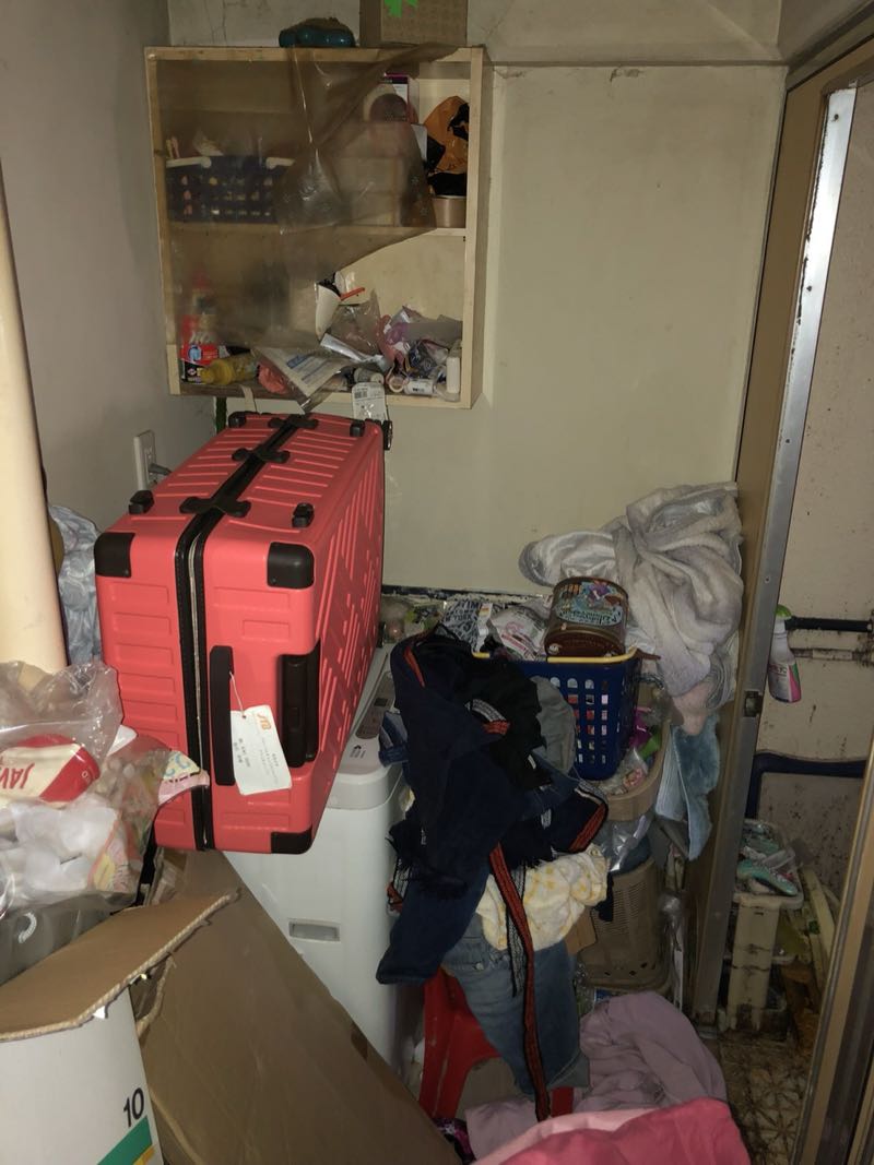 越谷市の作業事例（ビフォー）